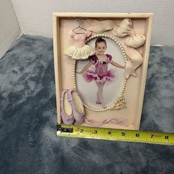 Russ Berrie Little Tutu 4 By 6 Picture Frame Handpainted Dancer Exquisite Frame - Picture 7 of 8